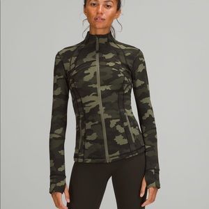 lululemon green camo define jacket